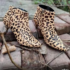 Steve Madden Pointy Tor Ankle Boots